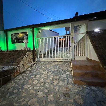 Atena Apartments B&B Gold Pescara Buitenkant foto