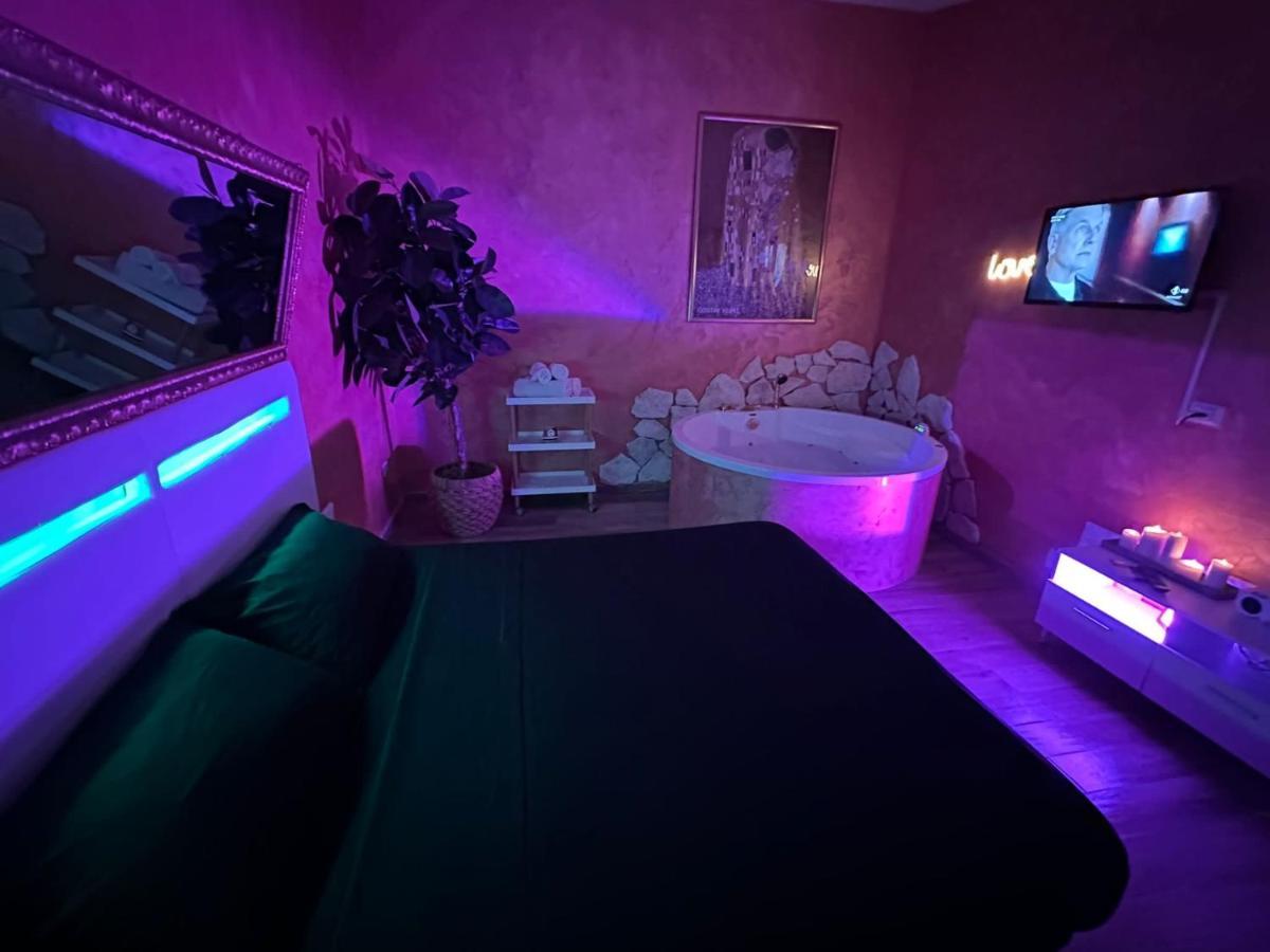 Atena Apartments B&B Gold Pescara Buitenkant foto